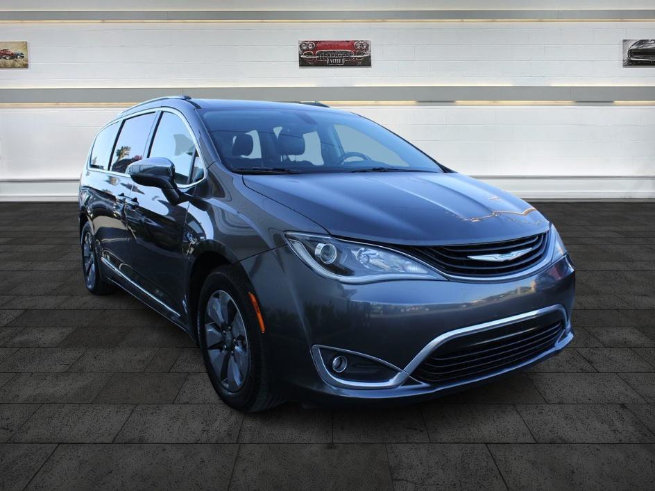 2018 Chrysler Pacifica Hybrid