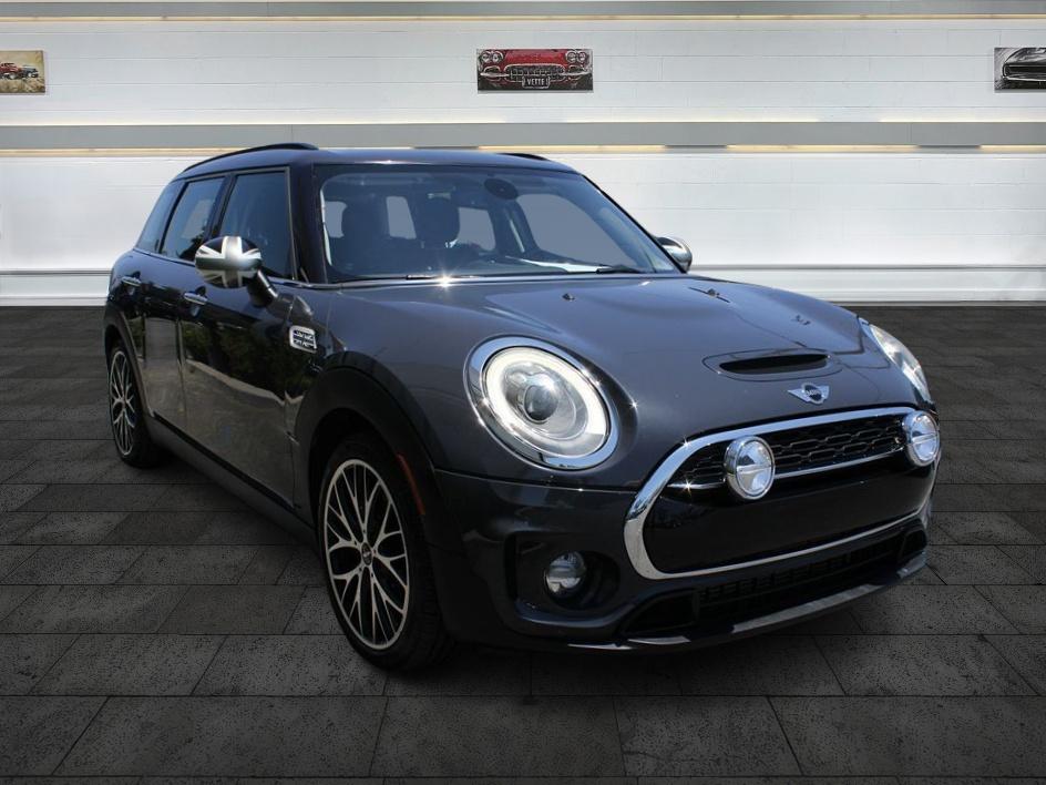 2016 MINI Clubman