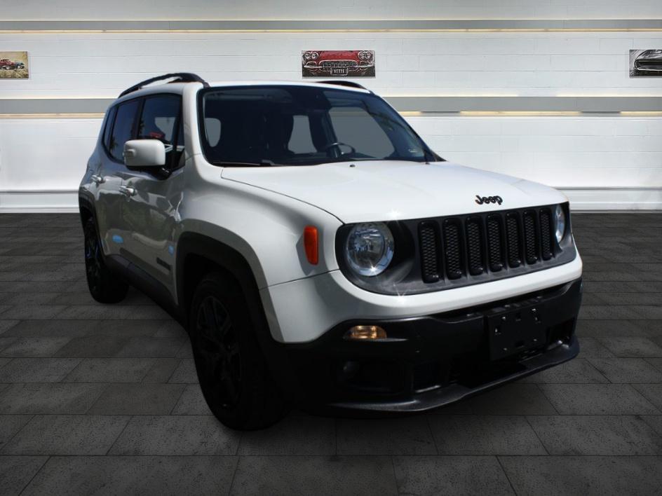 2017 Jeep Renegade Altitude Package's photo