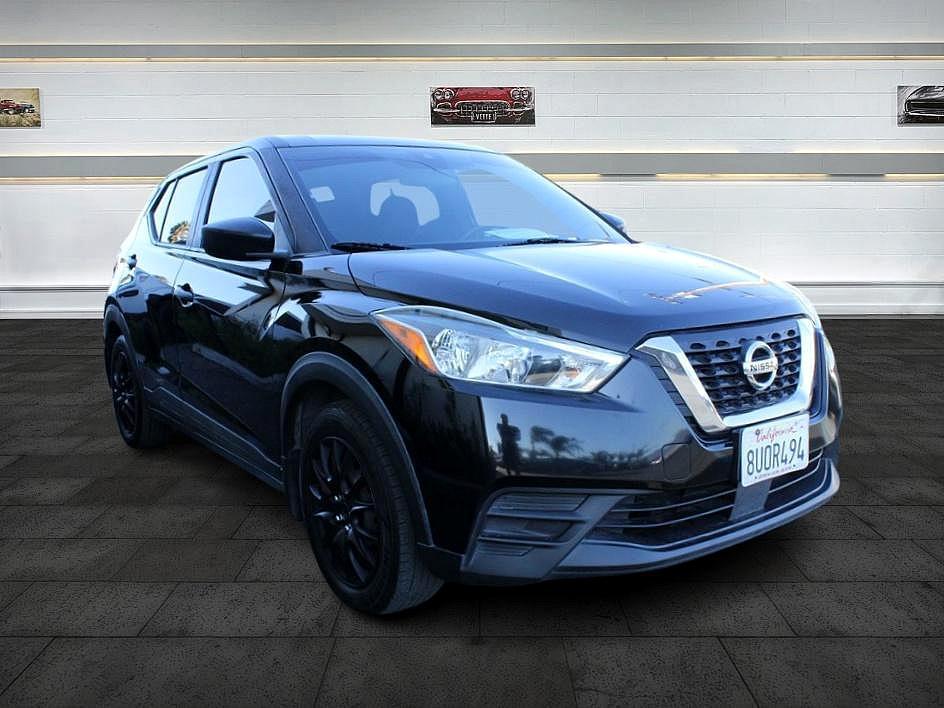 2020 Nissan Kicks S