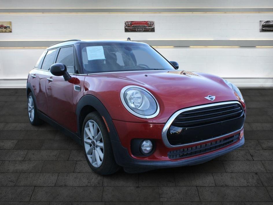 2016 MINI Clubman Base's photo