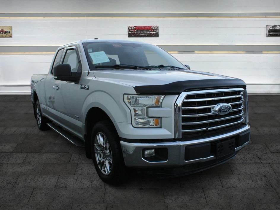 2016 Ford F-150 XLT's photo