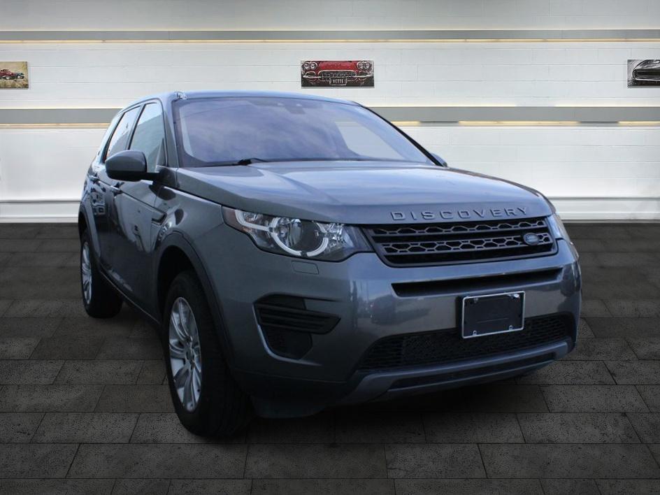 2017 Land Rover Discovery Sport SE's photo