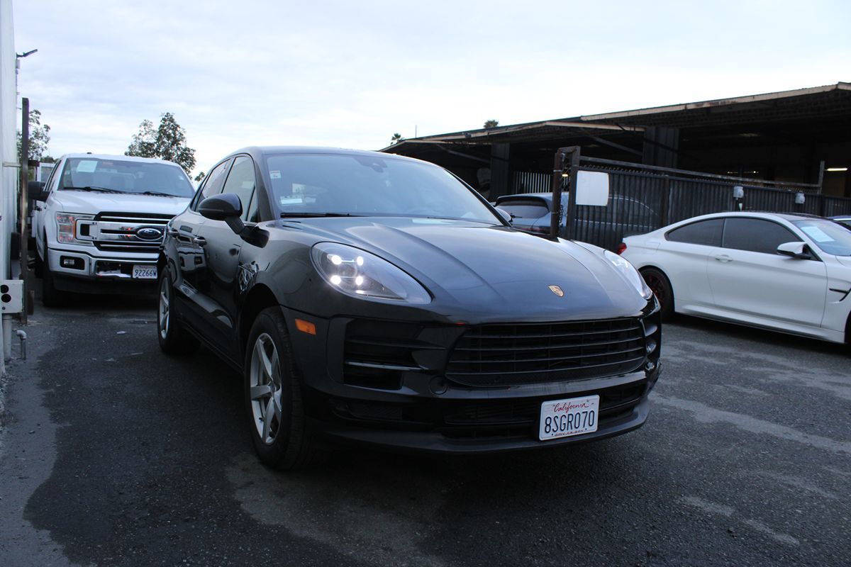 2020 Porsche Macan Base's photo