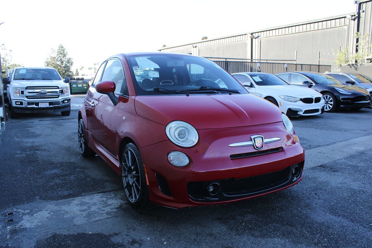 2013 FIAT 500 Abarth's photo