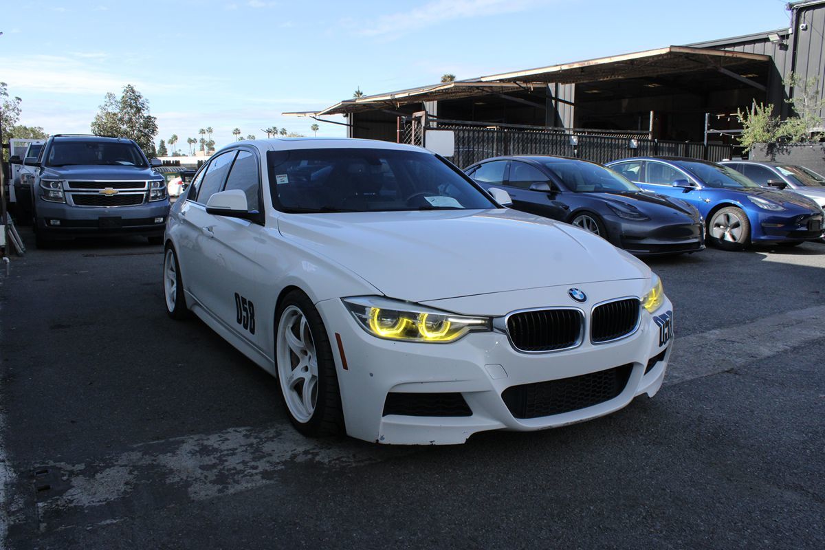 2016 BMW 3 Series 340i's photo