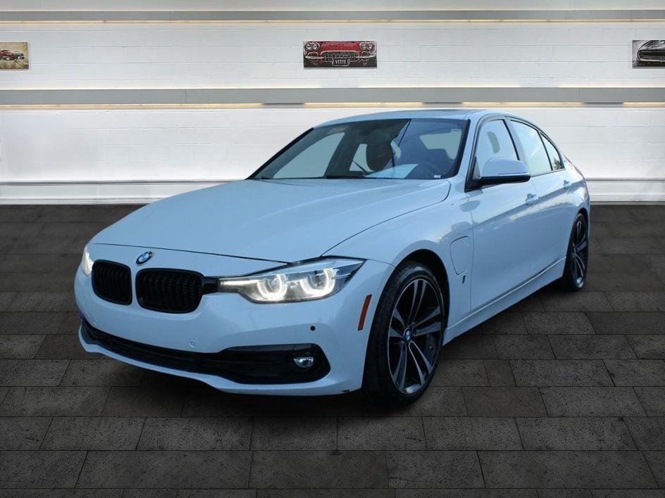 2018 BMW 3 Series 330e