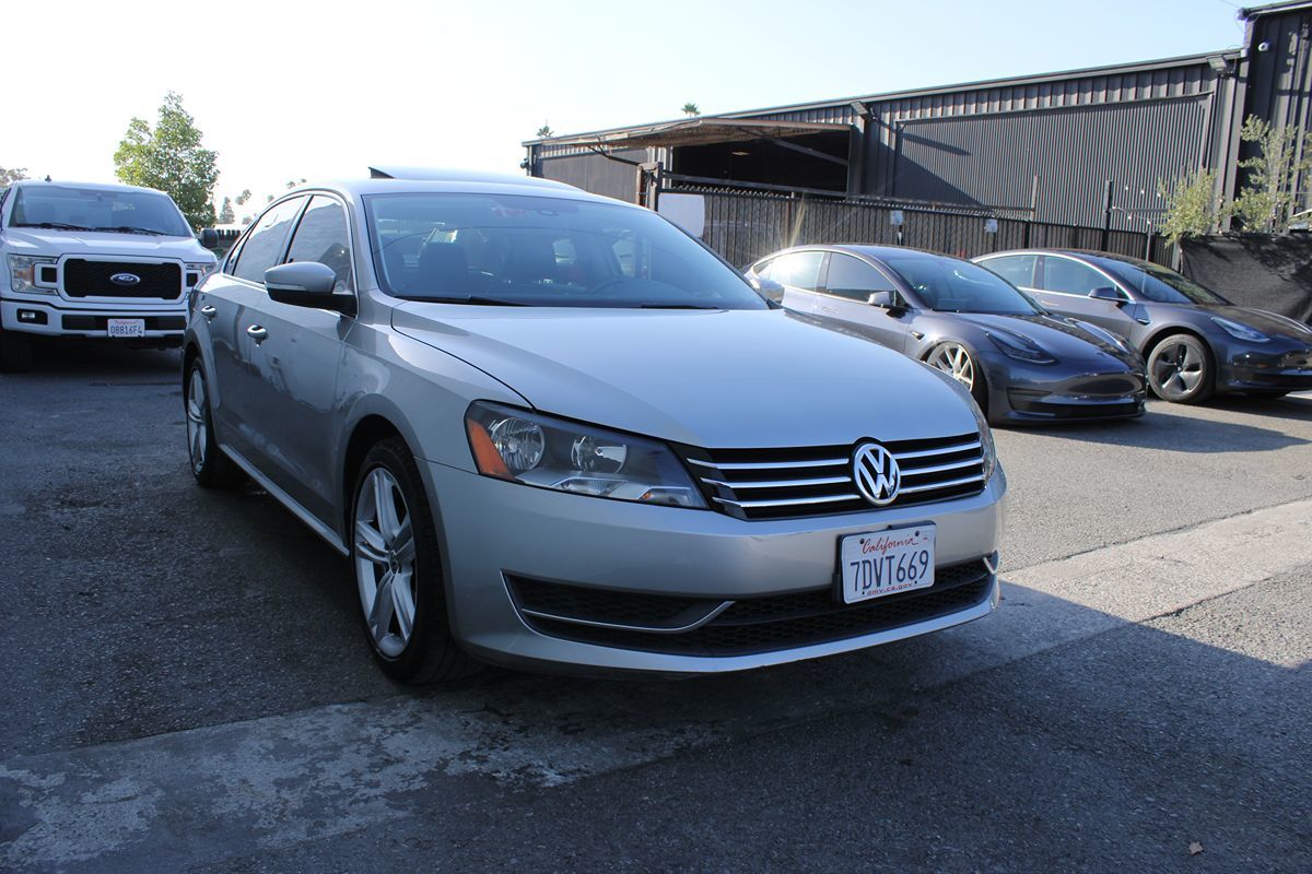 2014 Volkswagen Passat SE