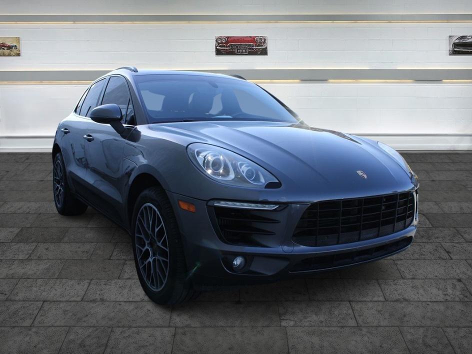 2015 Porsche Macan S