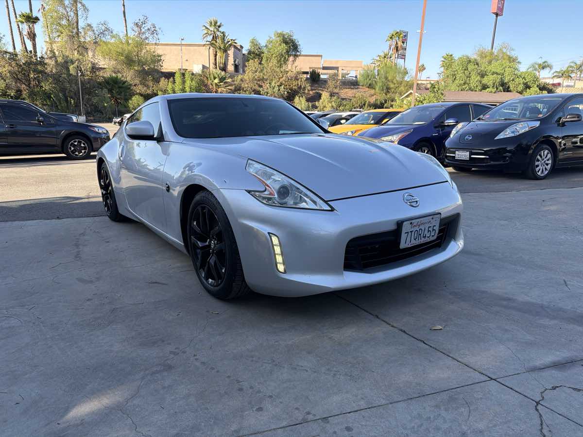 2017 Nissan 370Z Coupe