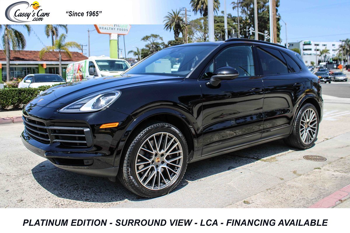 2023 Porsche Cayenne Base