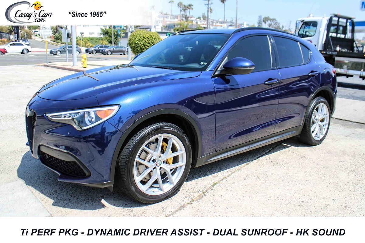 2019 Alfa Romeo Stelvio Ti Sport AWD's photo