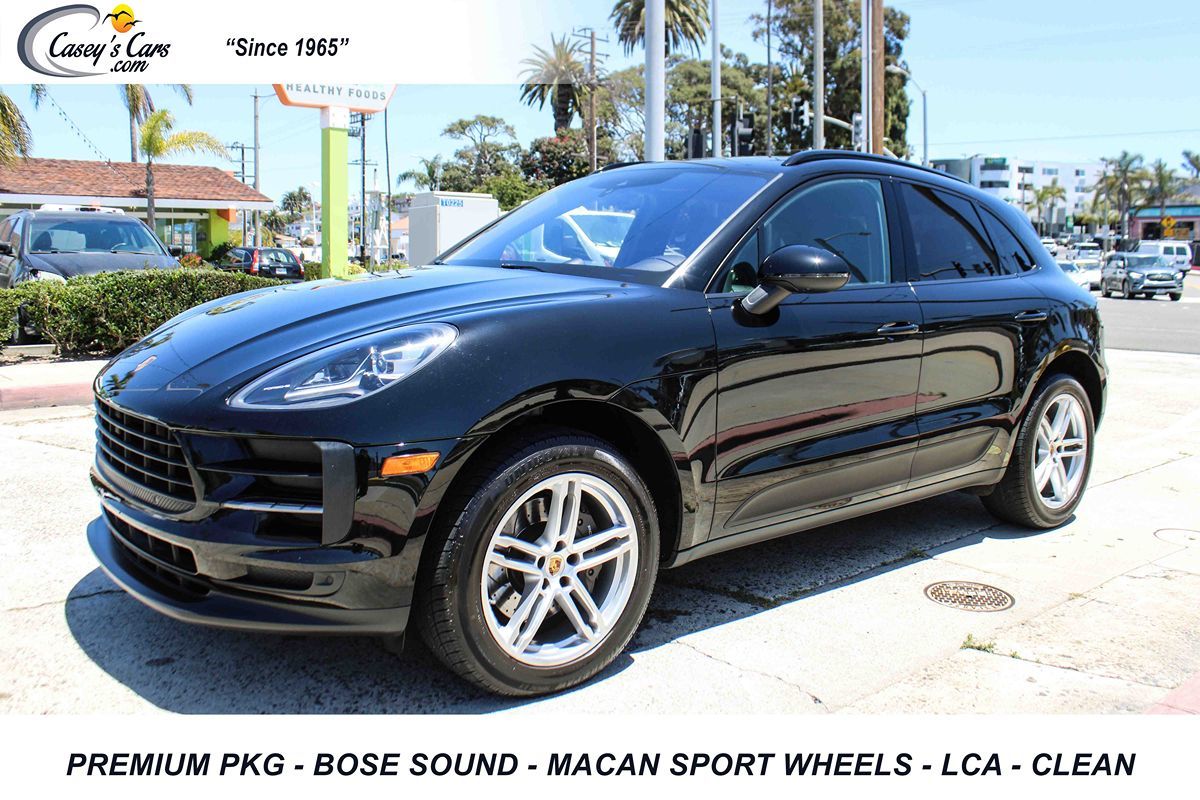 2021 Porsche Macan -'s photo