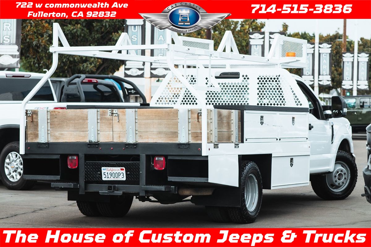 2020 Ford F-350 Super Duty Chassis Cab XL's photo