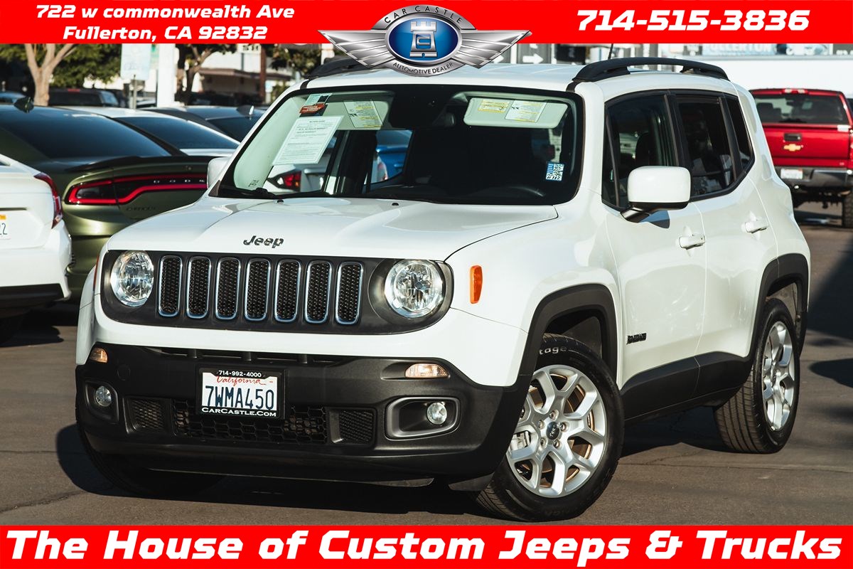 2016 Jeep Renegade Latitude's photo