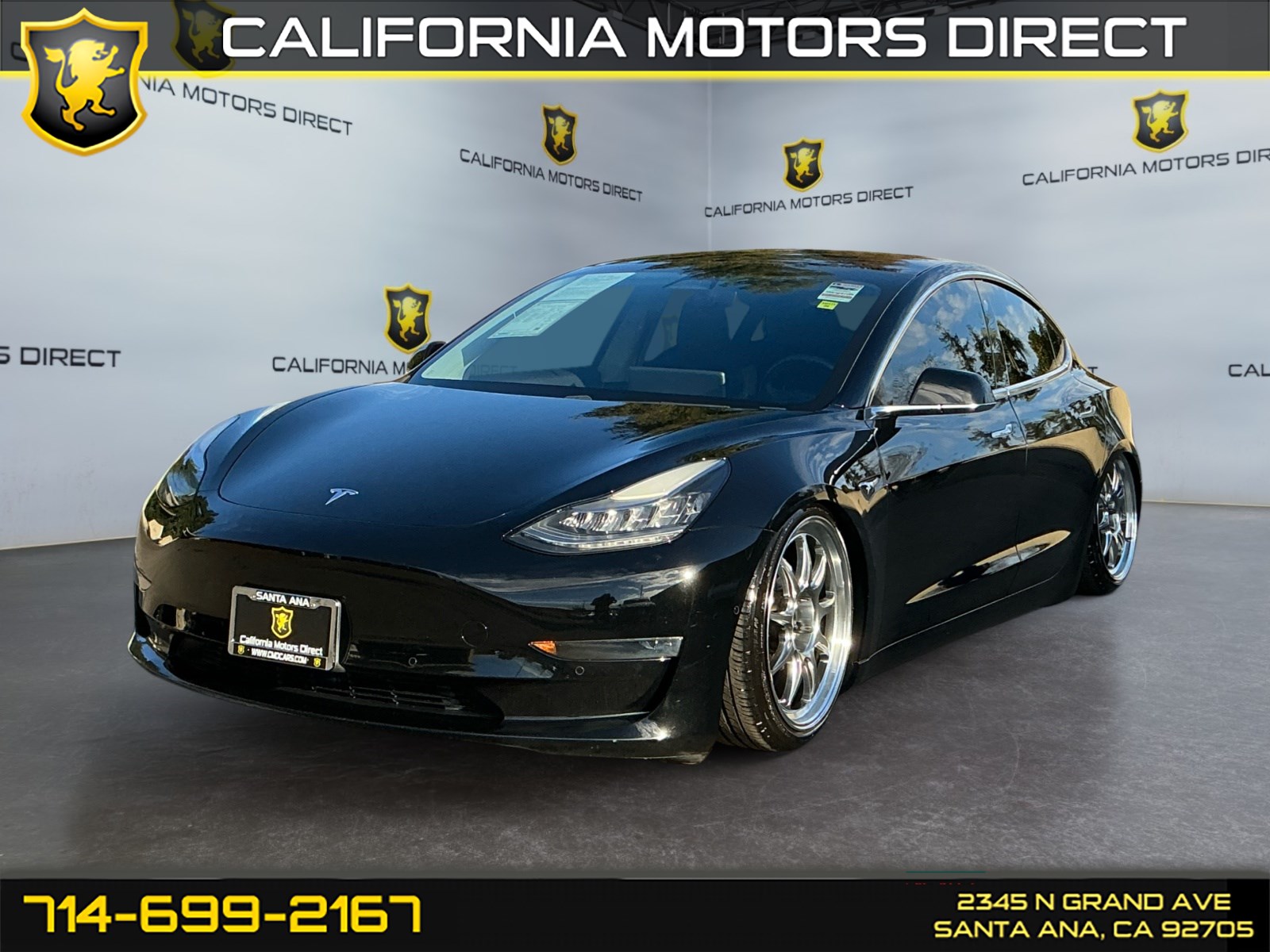 2019 Tesla Model 3 Mid Range's photo