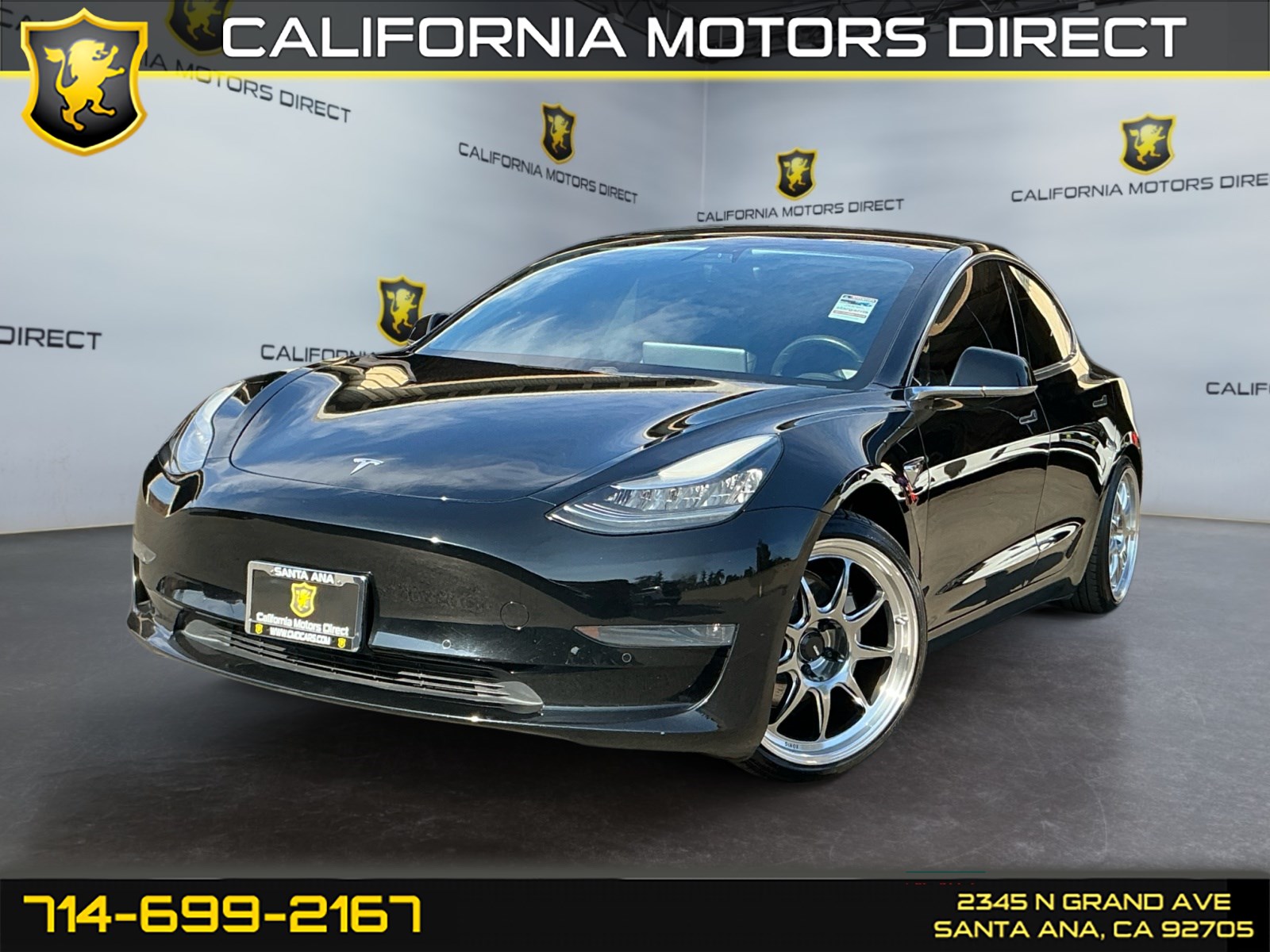 2019 Tesla Model 3 Mid Range's photo