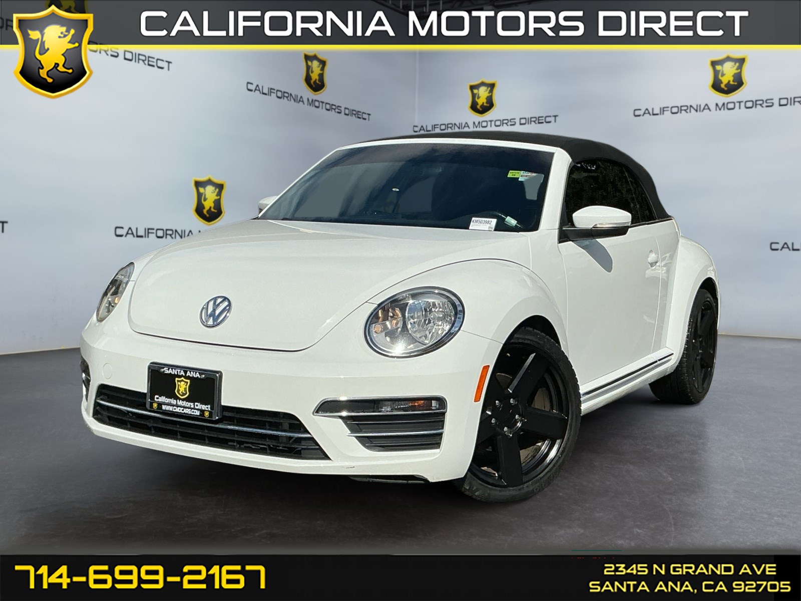 2019 Volkswagen Beetle S's photo