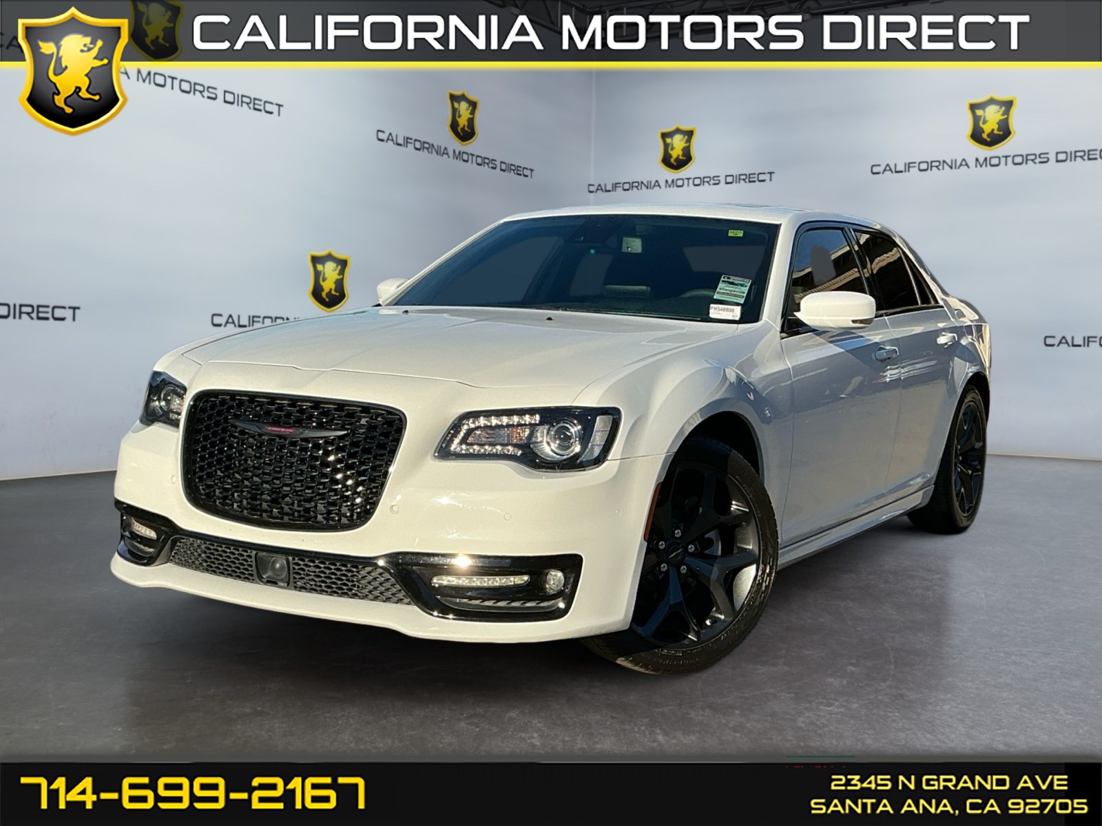 2023 Chrysler 300 S's photo