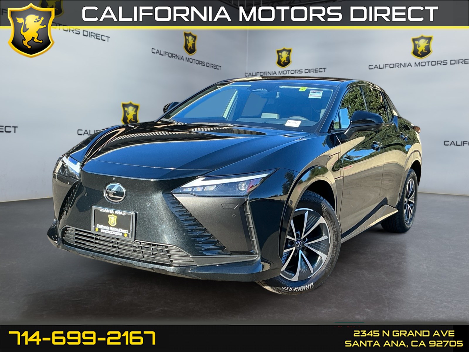 2023 Lexus RZ Premium's photo