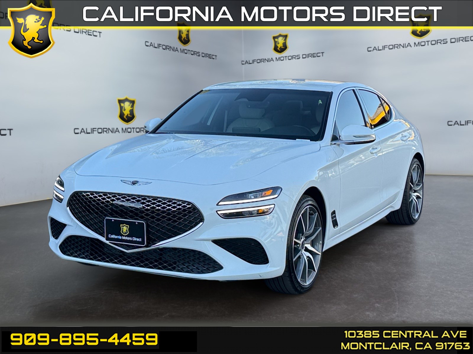 2025 GENESIS G70 Standard's photo