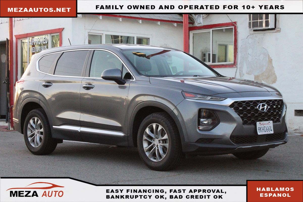2020 Hyundai Santa Fe SE's photo
