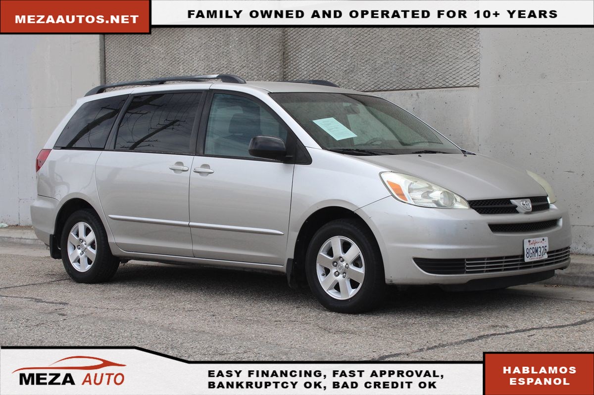 2004 Toyota Sienna LE