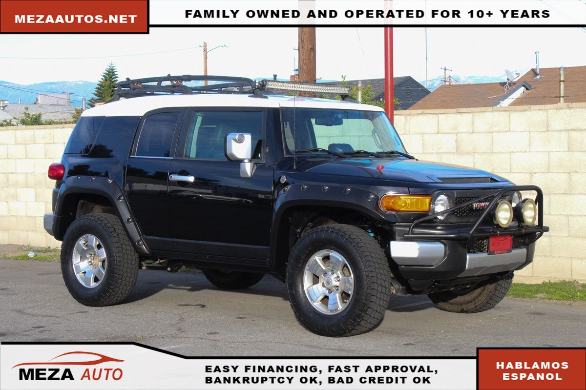 2011 Toyota FJ Cruiser Base
