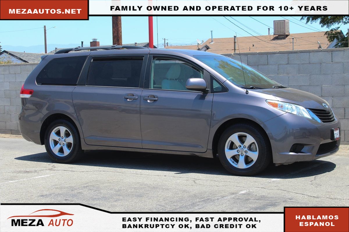 2012 Toyota Sienna