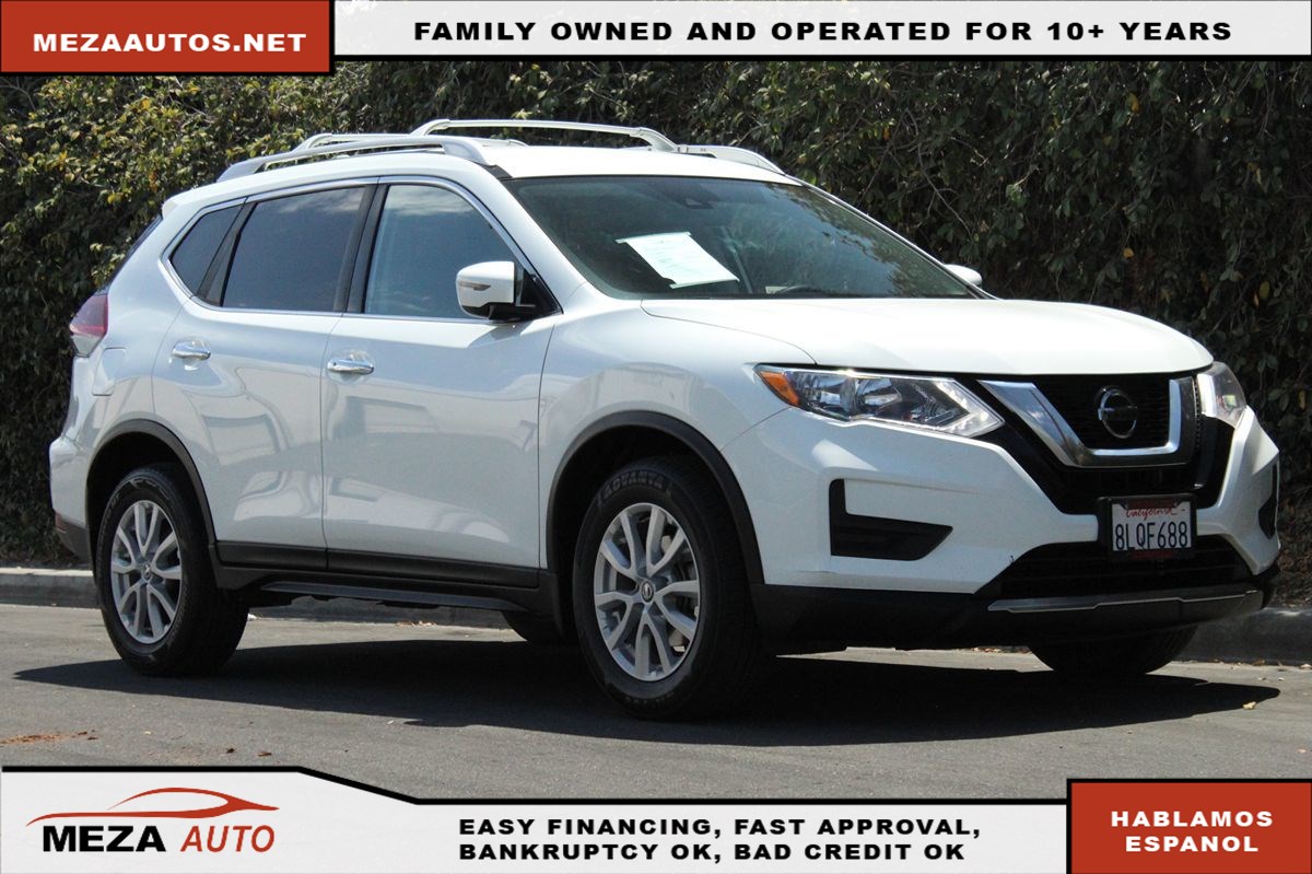 2019 Nissan Rogue SV's photo