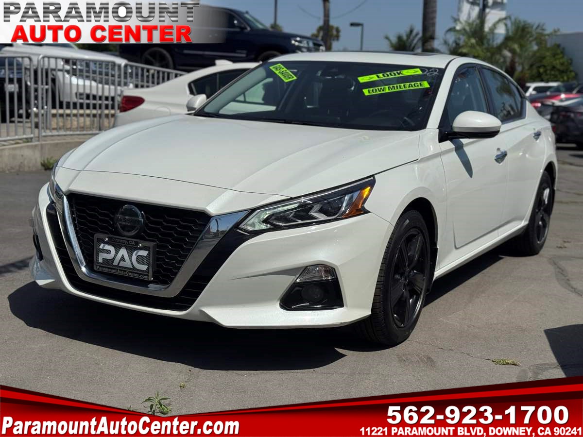 2022 Nissan Altima SL's photo