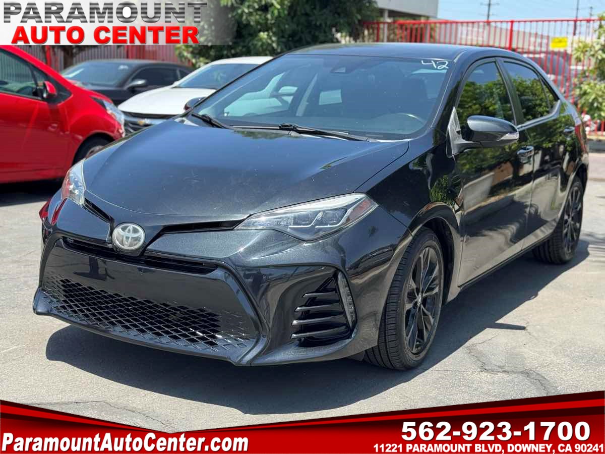 2017 Toyota Corolla SE's photo