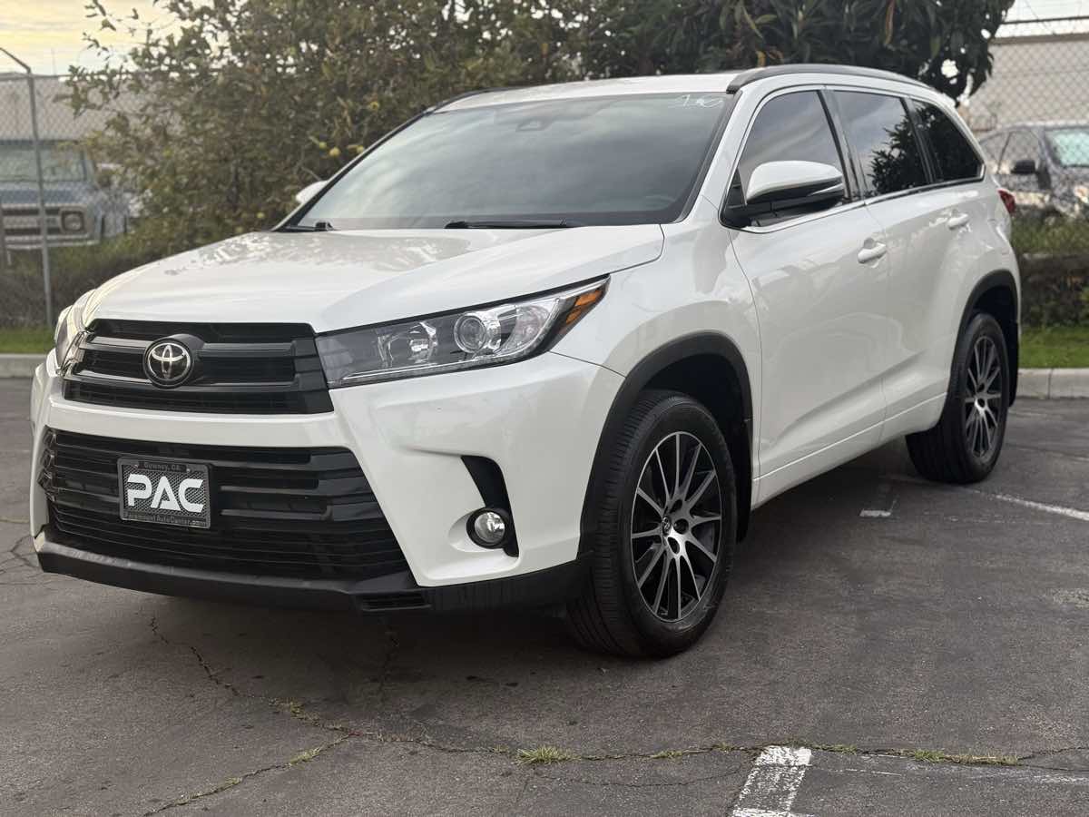 2017 Toyota Highlander