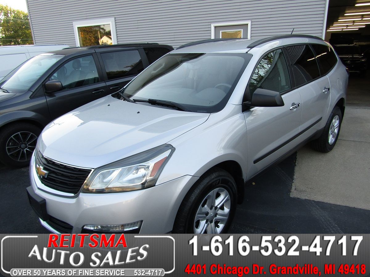 2017 Chevrolet Traverse LS