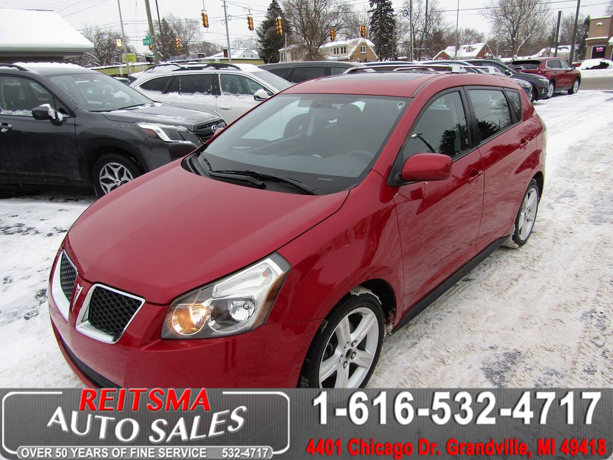 2009 Pontiac Vibe Base