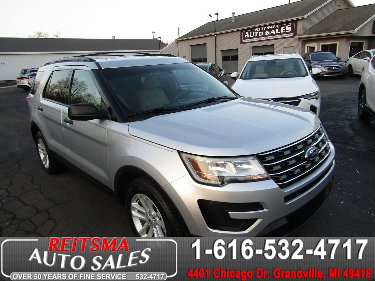 2016 Ford Explorer Base