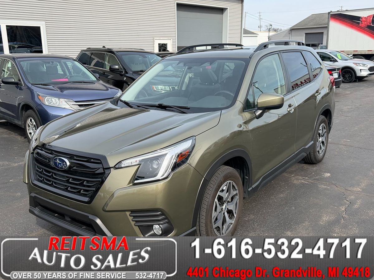 2022 Subaru Forester Premium