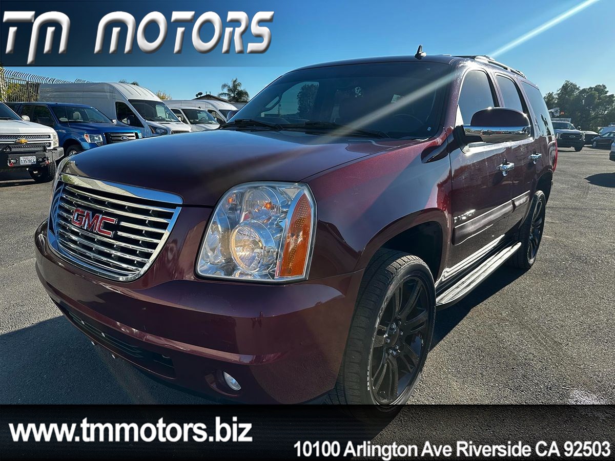 2008 GMC Yukon's photo