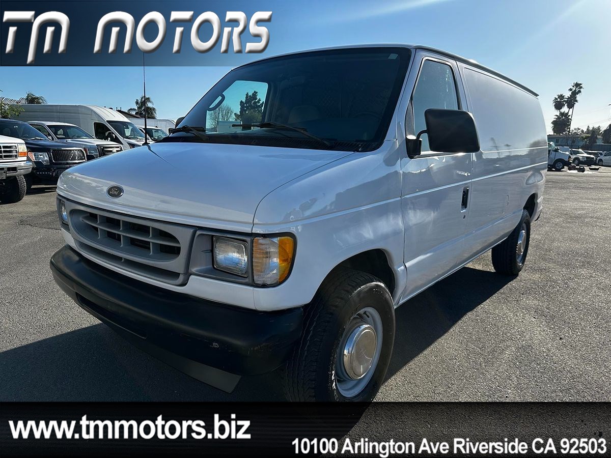 2001 Ford Econoline Van Commercial