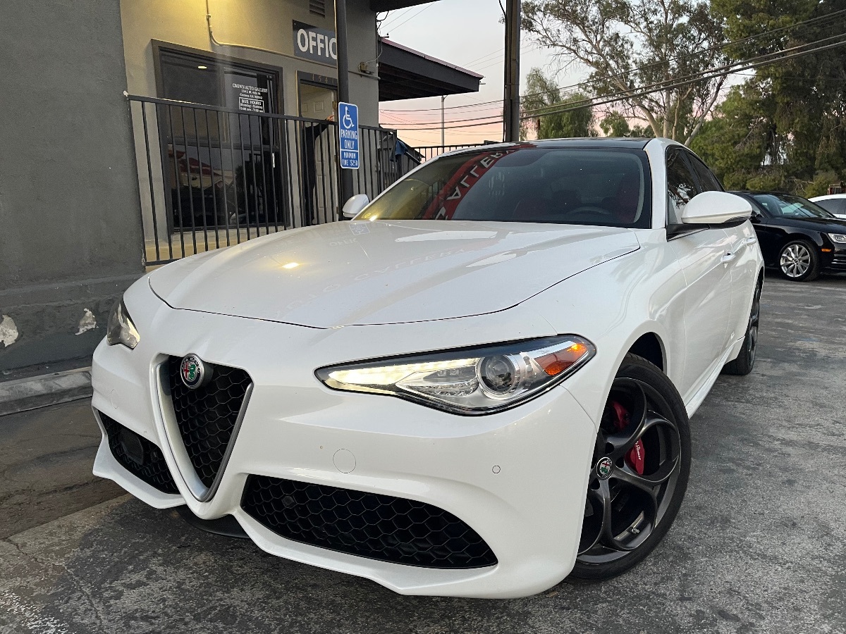 2017 Alfa Romeo Giulia Ti