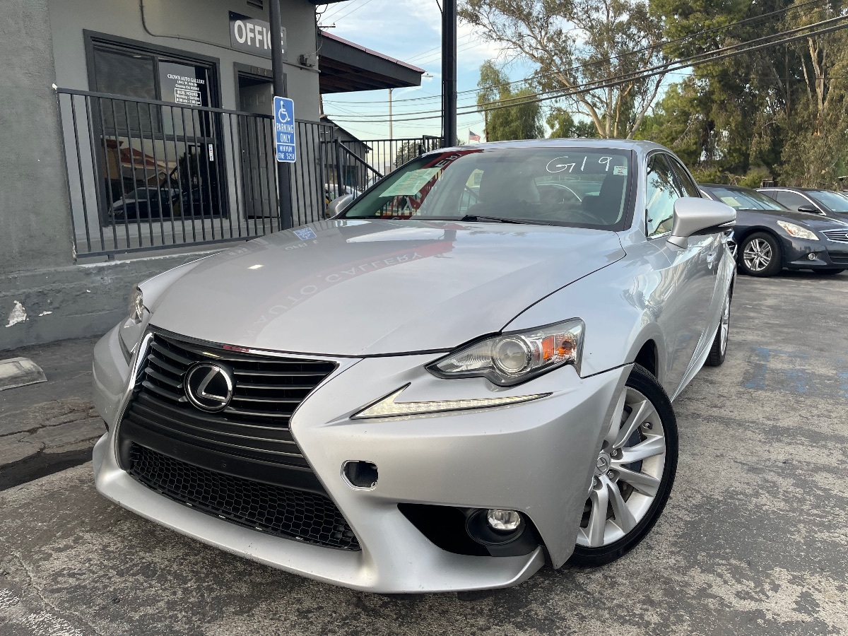 2016 Lexus IS 200t