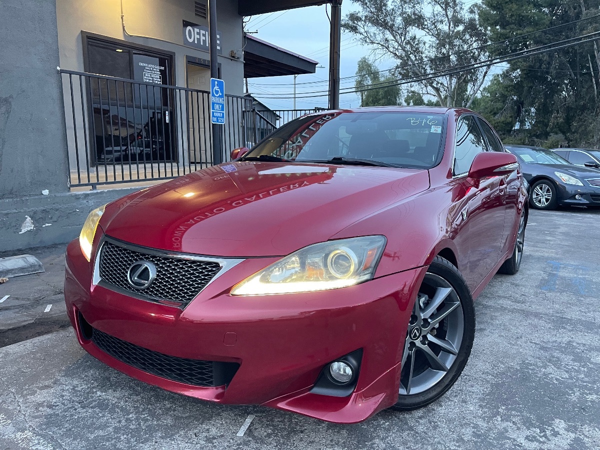 2012 Lexus IS 250's photo