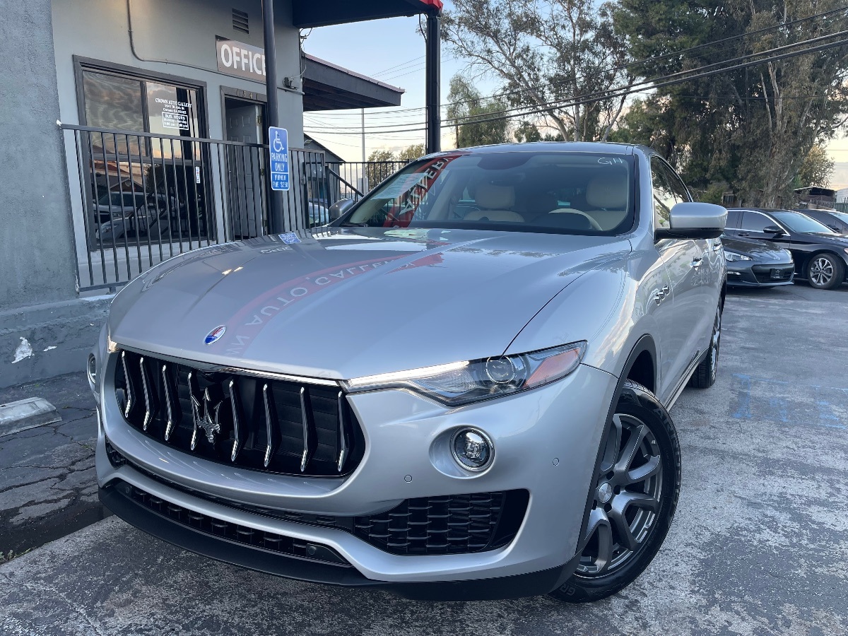 2018 Maserati Levante Base's photo
