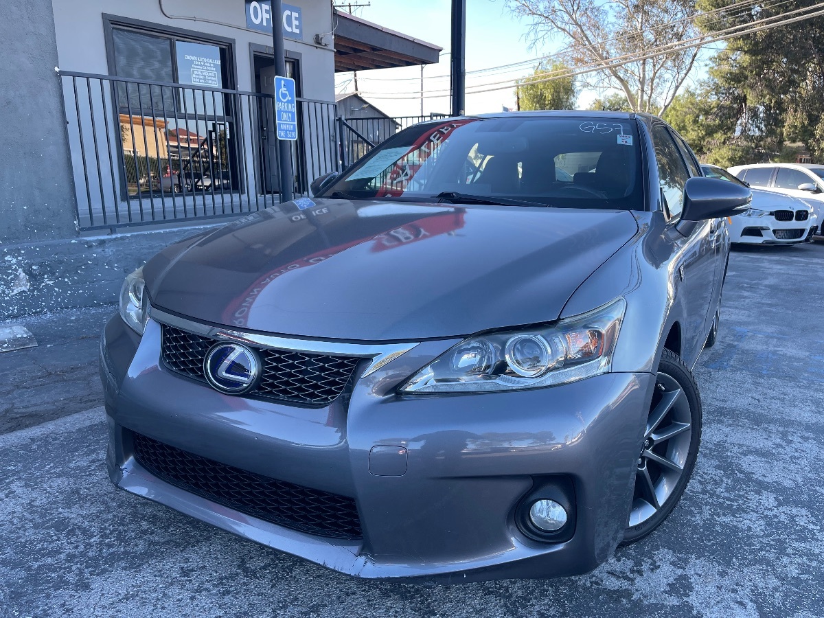 2013 Lexus CT Base