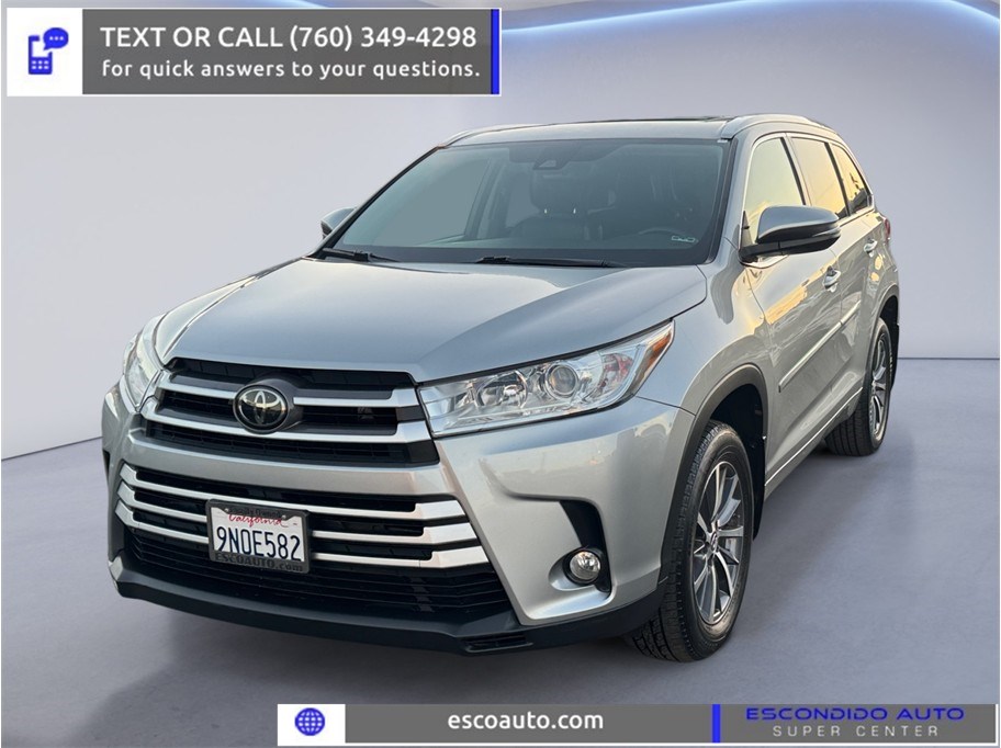 2017 Toyota Highlander XLE's photo
