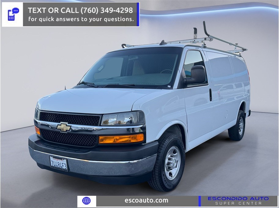 2021 Chevrolet Express Base's photo