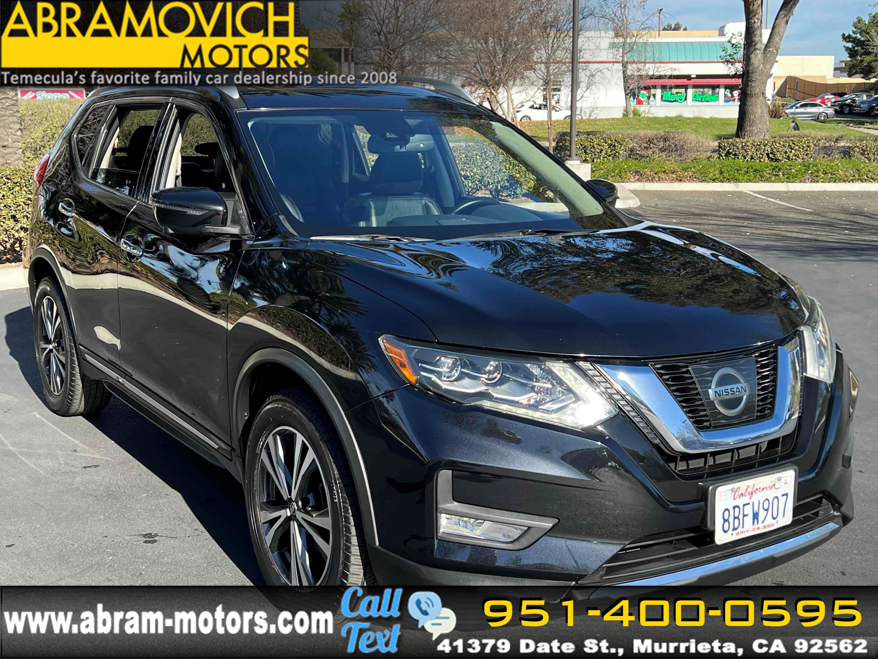 2017 Nissan Rogue SL's photo