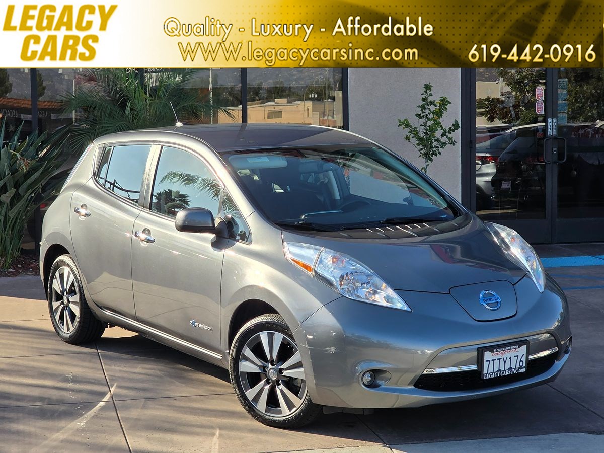 2015 Nissan LEAF SV's photo
