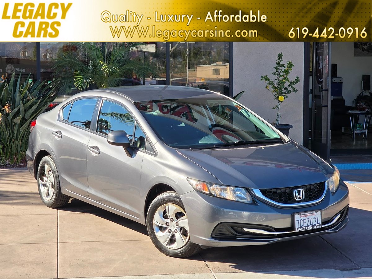 2013 Honda Civic LX's photo