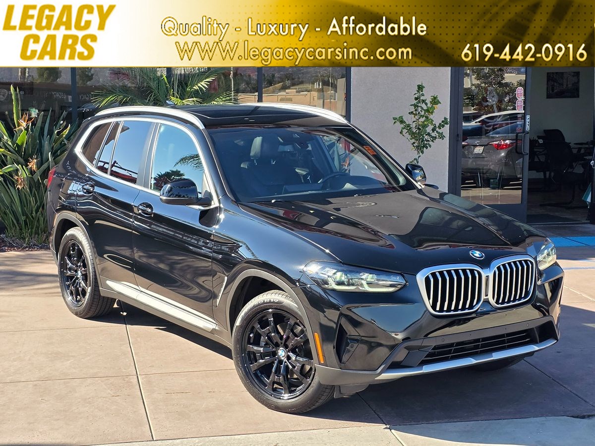 2022 BMW X3 30i's photo